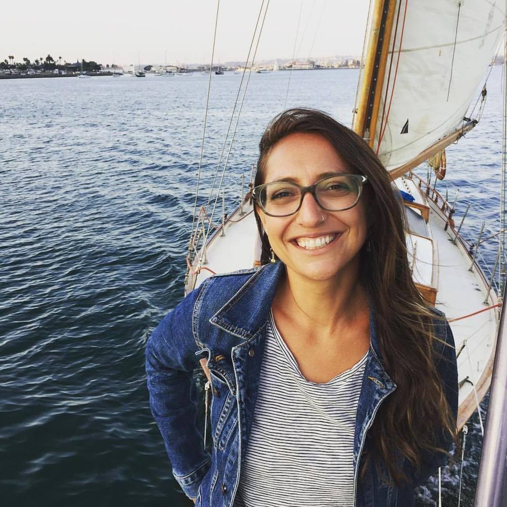 Meet your Posher, Laurel